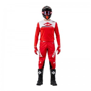 Tenue Kenny Track RAW Rouge 2023